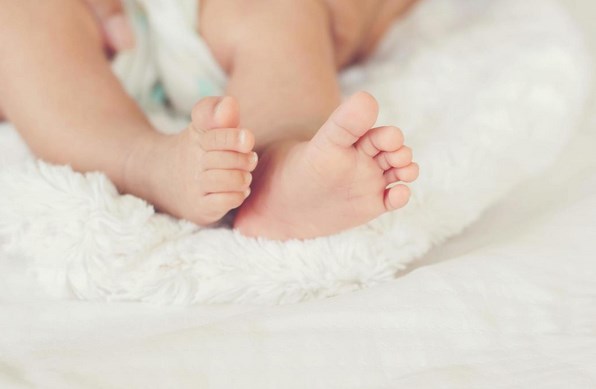 先天性内反足治る遺伝ギブス